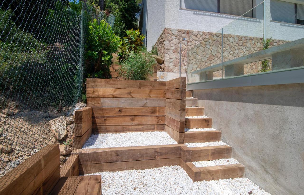 Appartement La vie en rouge SA RIERA duplex, private parking à Begur Extérieur photo