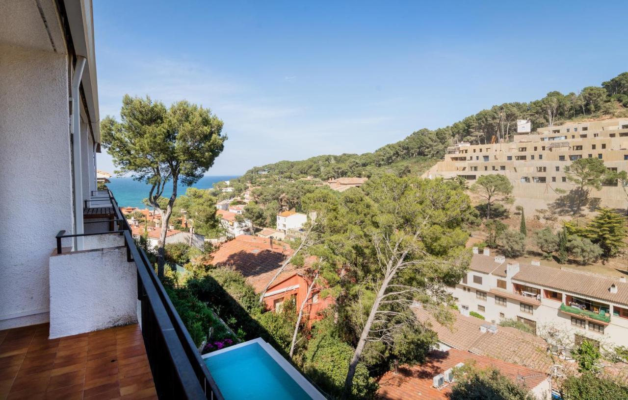 Appartement La vie en rouge SA RIERA duplex, private parking à Begur Extérieur photo